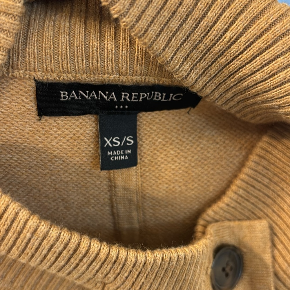 Banana Republic Knit cape size XS/S - Picture 5 of 6